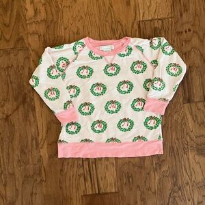 TBBC Cassidy Crewneck in Deck the Halls with Bows & Holly Size 5
